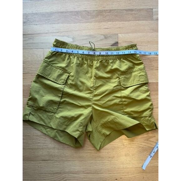 Old Navy Active Quick Dry Cargo Shorts Green Chartreuse Medium - Picture 6 of 8